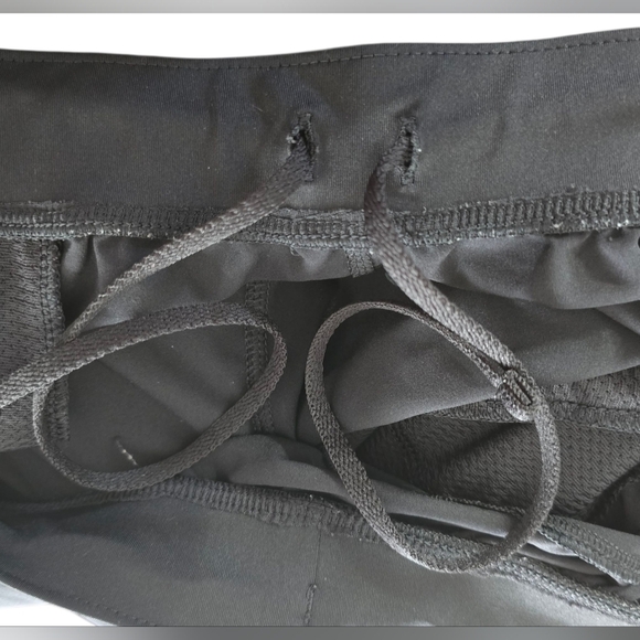 RHONE Men's Athletic Shorts - Black XXL Adjustable Waist - Picture 3 of 8